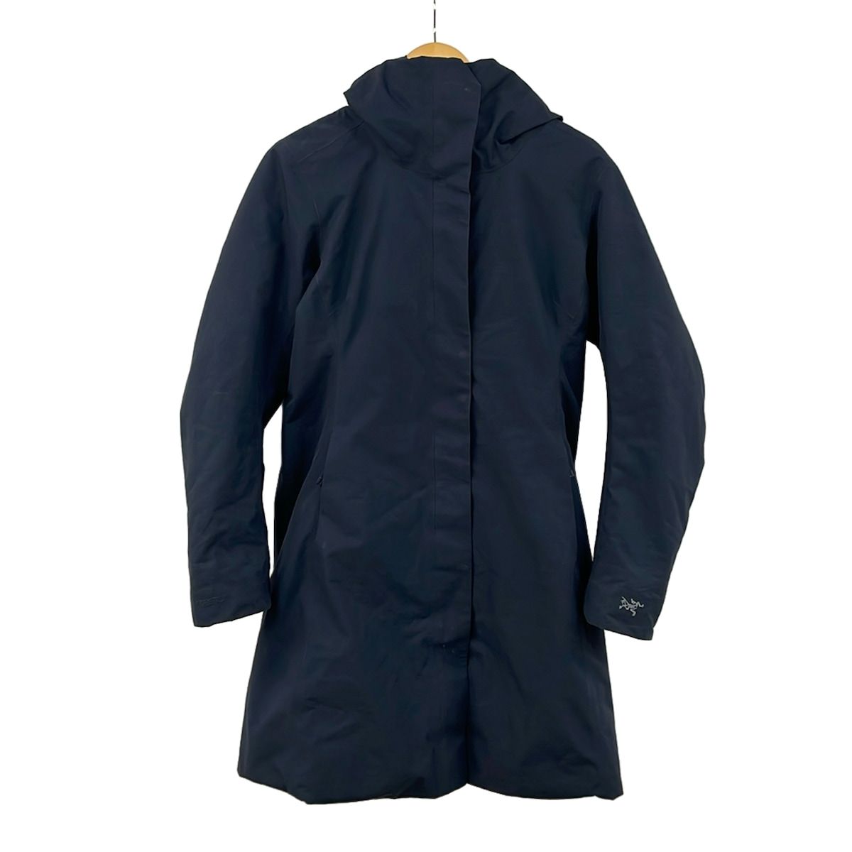 ARC'TERYX(アークテリクス) ダウンコート サイズS レディース - ダークネイビー 長袖/ジップアップ/冬