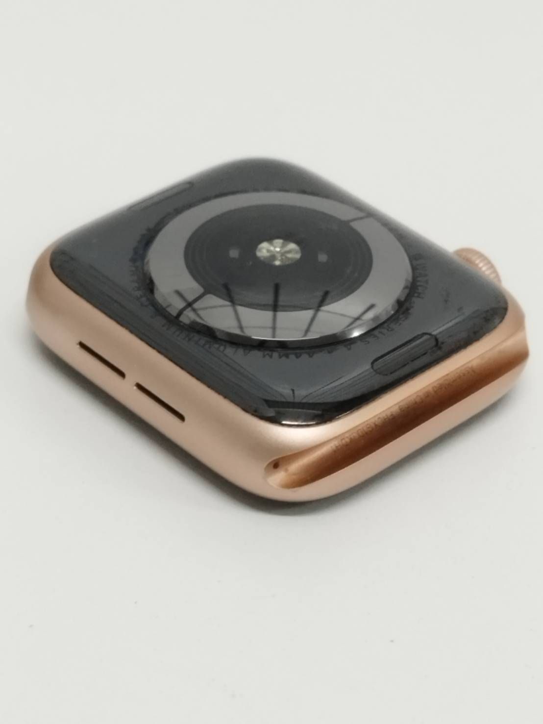Apple Watch Series 4 44mm ゴールド バッテリー95% - メルカリ