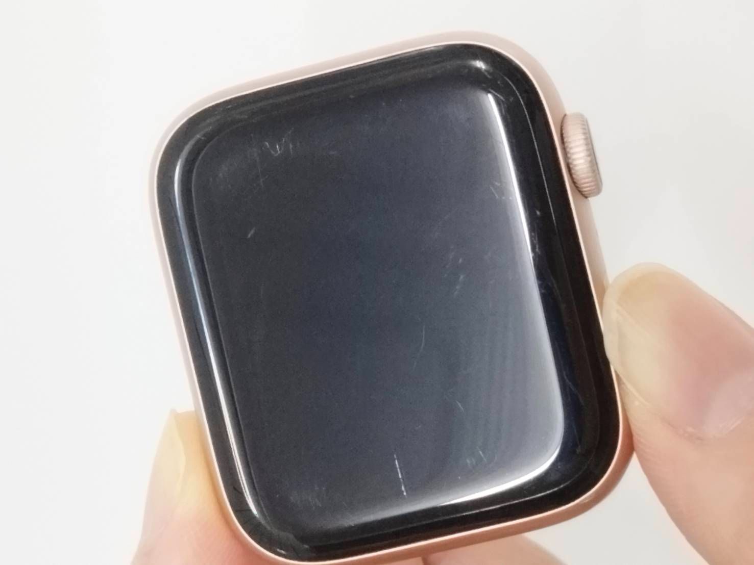 Apple Watch Series 4 44mm ゴールド バッテリー95% - メルカリ