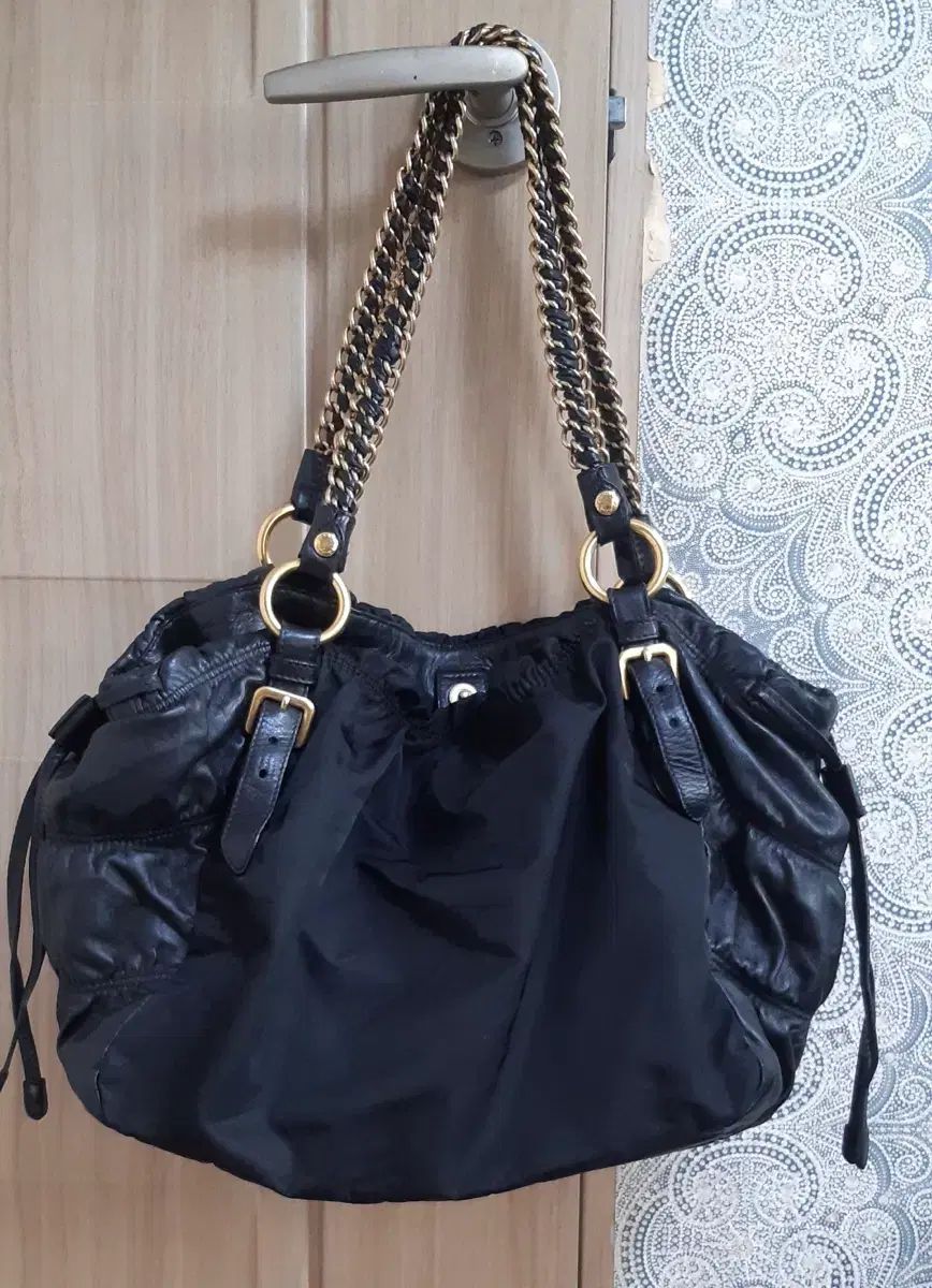 プラダ テスート ナッパ ゴールド チェーン ショルダー バッグ (正規品