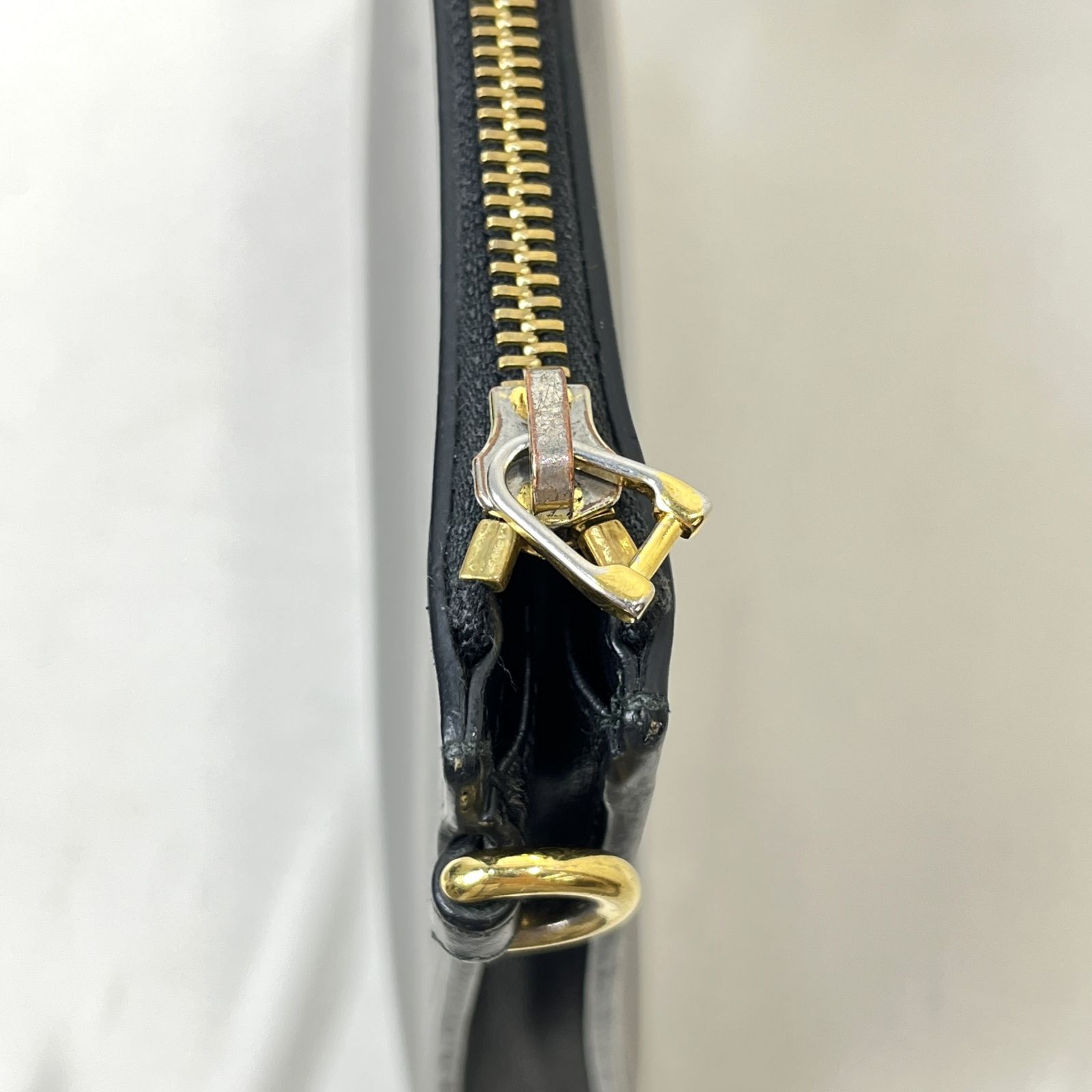 GUCCI グッチ クラッチバッグ 黒 ブラック レザー 547613 ストラップ欠 