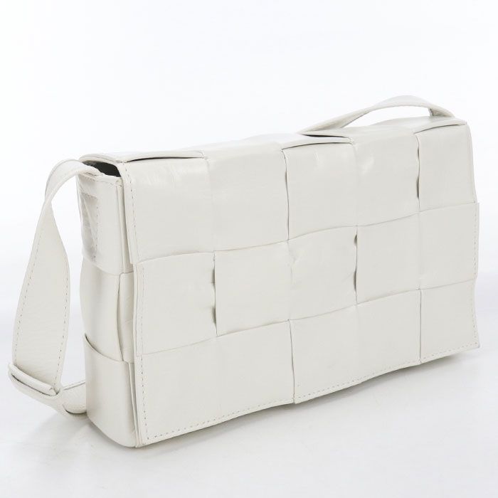 BOTTEGA VENETA ボッテガ・ヴェネタ カセット ショルダーバッグ レザー【中古】 ユニセックス