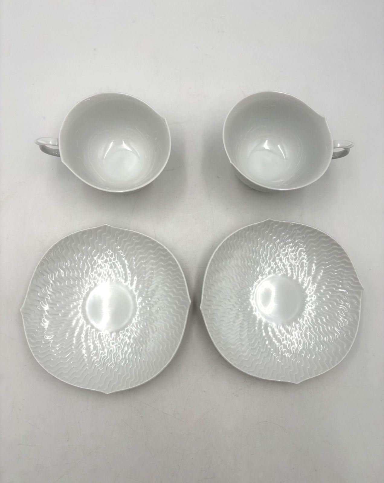 未使用保管品 MEISSEN マイセン 波の戯れ ホワイト カップ＆ソーサー 2 