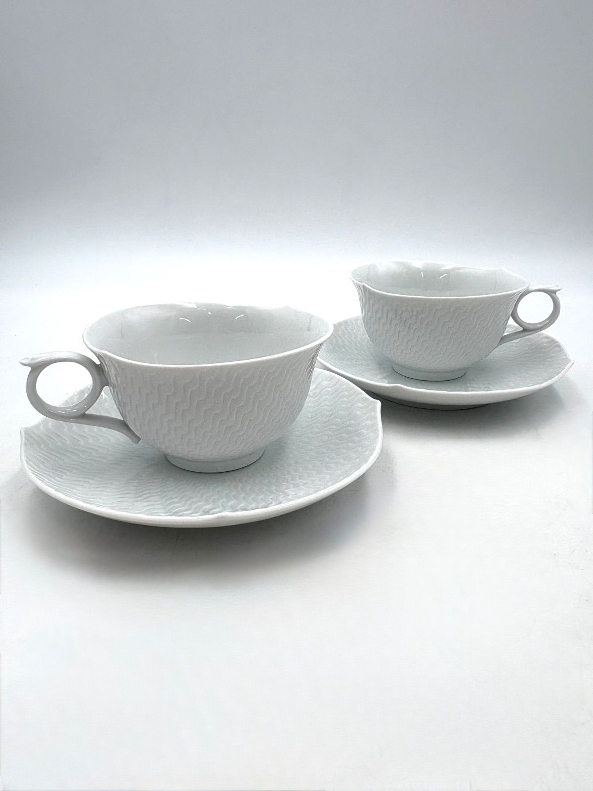 未使用保管品 MEISSEN マイセン 波の戯れ ホワイト カップ＆ソーサー 2 