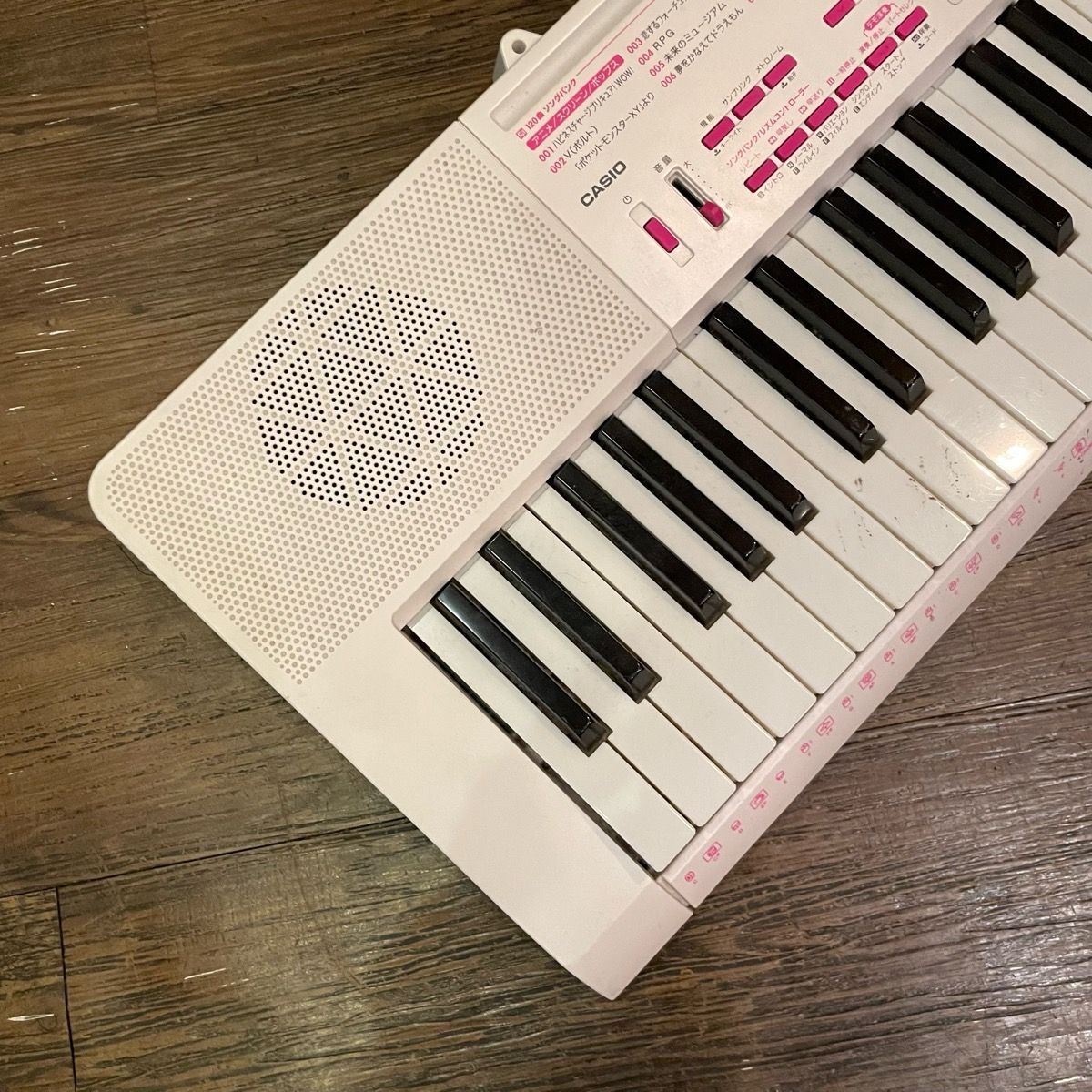 Casio LK-121 Keyboard 光ナビゲーション キーボード 電子ピアノ 