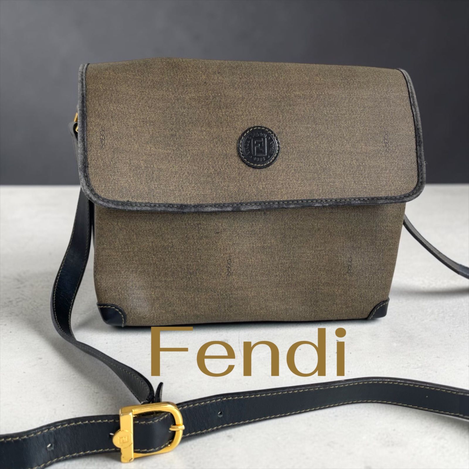 ヴィンテージ】FENDI フェンディ ズッカ柄 ショルダーバッグ 