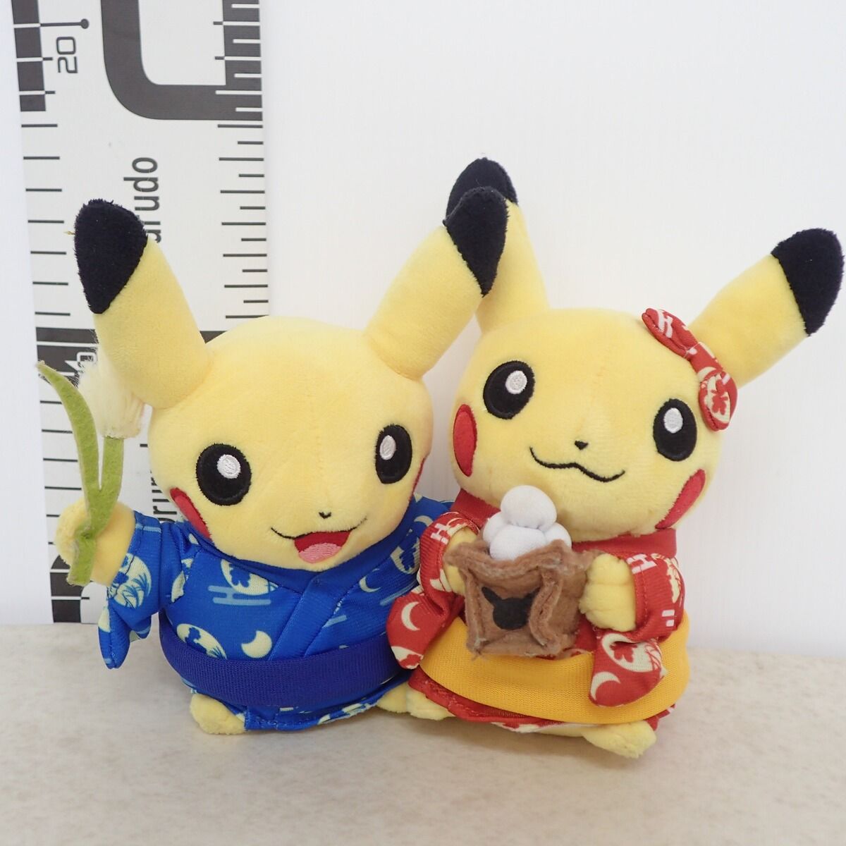 ポケモンセンター ぬいぐるみ マンスリーペアピカチュウ 2016年 9月 紙