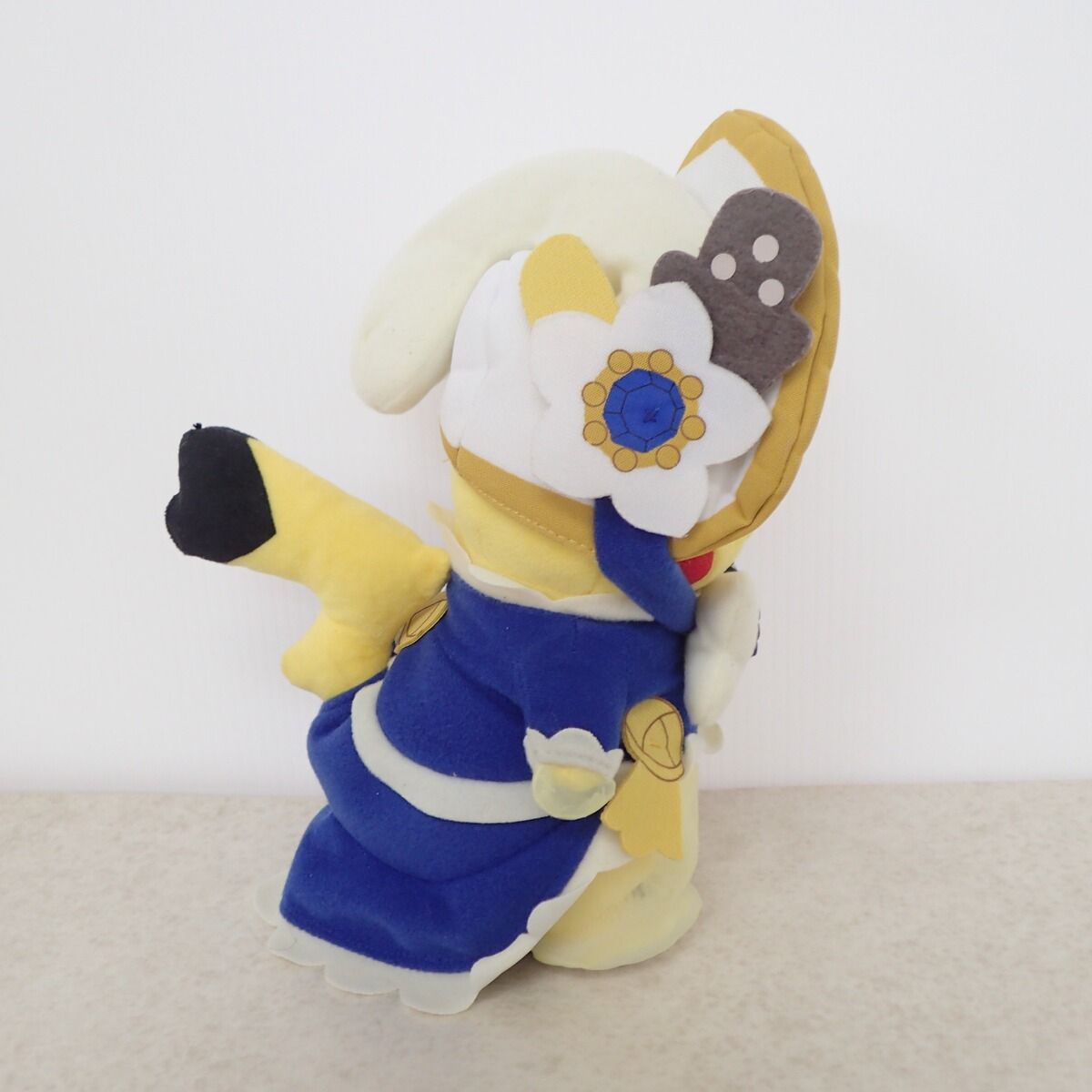 ポケモンセンター ぬいぐるみ マダムピカチュウ 紙タグ無