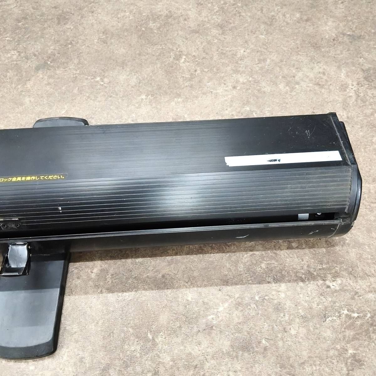 美品 NEC 60インチ 自立式モバイルプロジェクタースクリーン VL-S60E