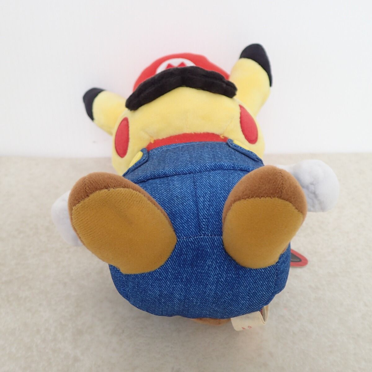 ポケモンセンター ぬいぐるみ マリオピカチュウ 紙タグ付き