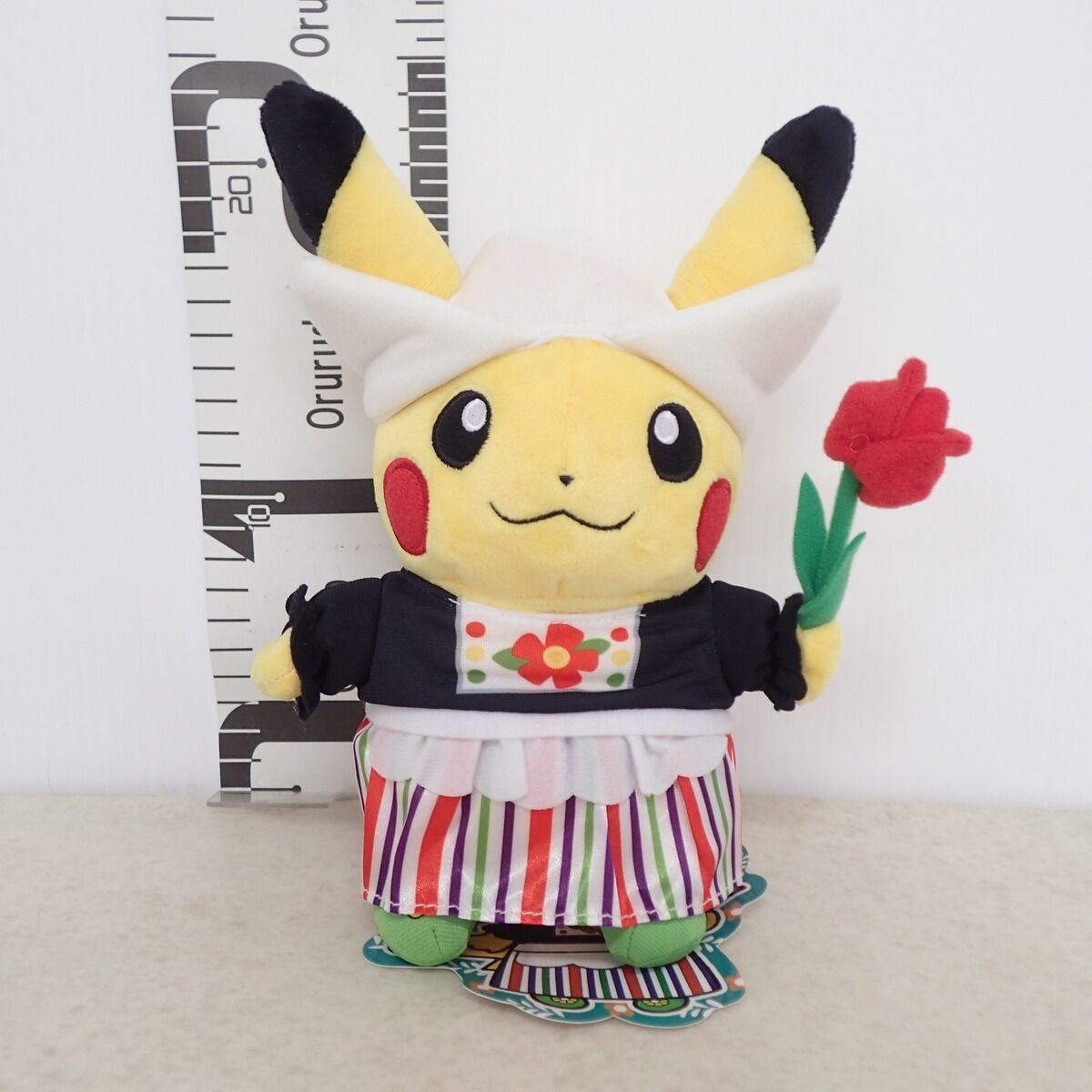 ポケモンセンター ぬいぐるみ オランダのピカチュウ 紙タグ付き
