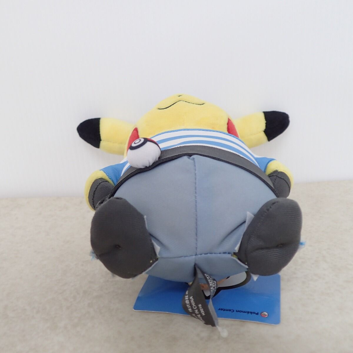 ポケモンセンター ぬいぐるみ 団員ごっこピカチュウ アクア団 紙タグ