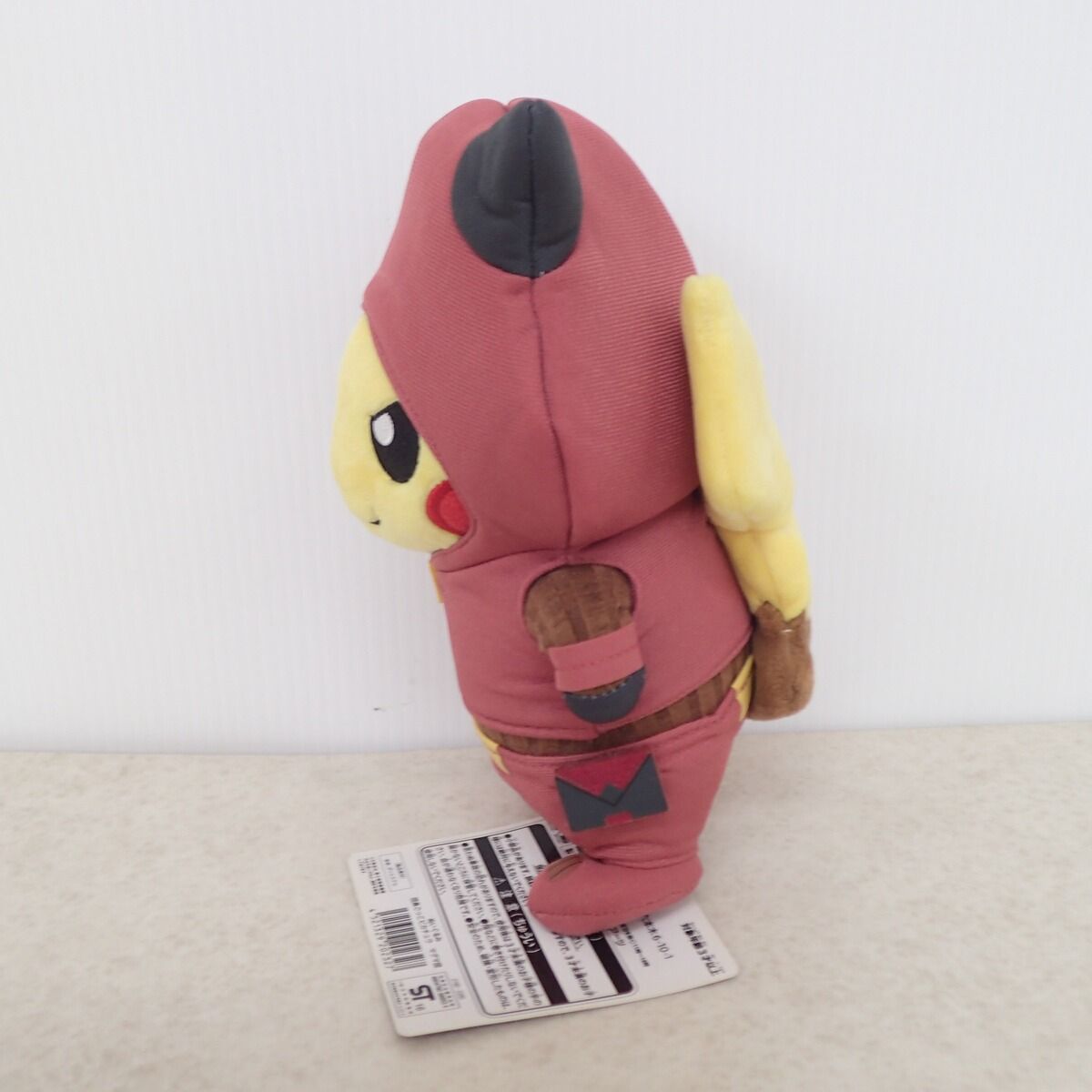 ポケモンセンター ぬいぐるみ 団員ごっこピカチュウ マグマ団 紙タグ