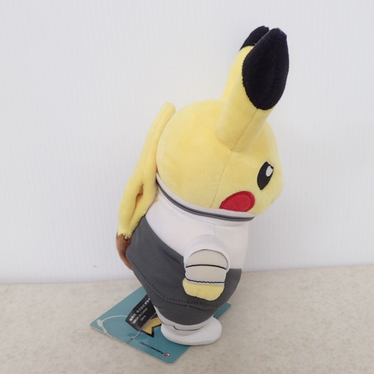 ポケモンセンター ぬいぐるみ 団員ごっこピカチュウ ギンガ団 紙タグ