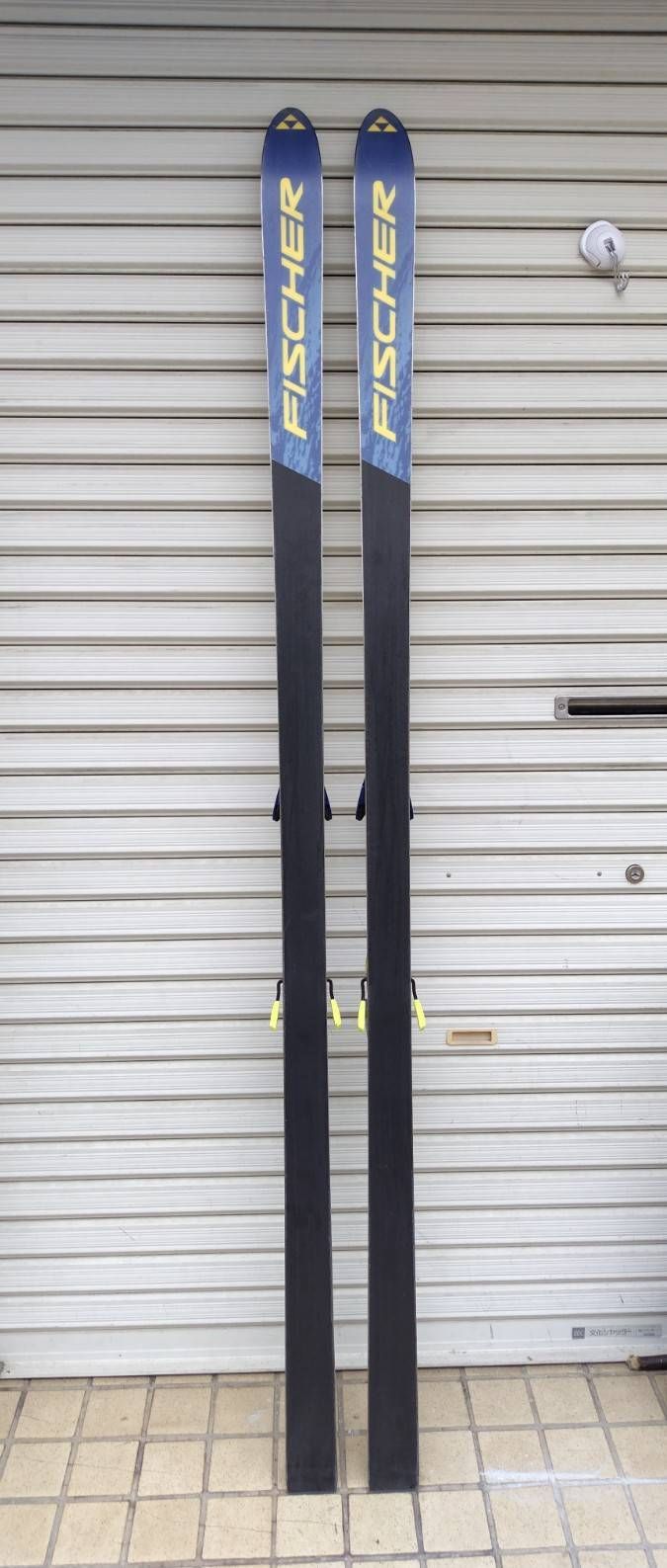 FISCHER RC4 SUPER TUBE 200cm/スキー板/ビンディング付き！ - メルカリ