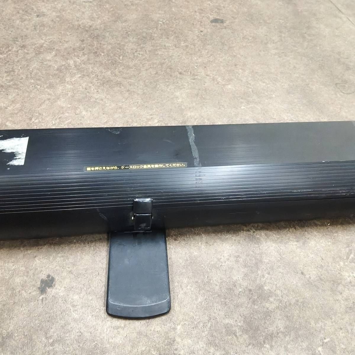 NEC 60インチ 自立式モバイルプロジェクタースクリーン VL-S60E - メルカリ
