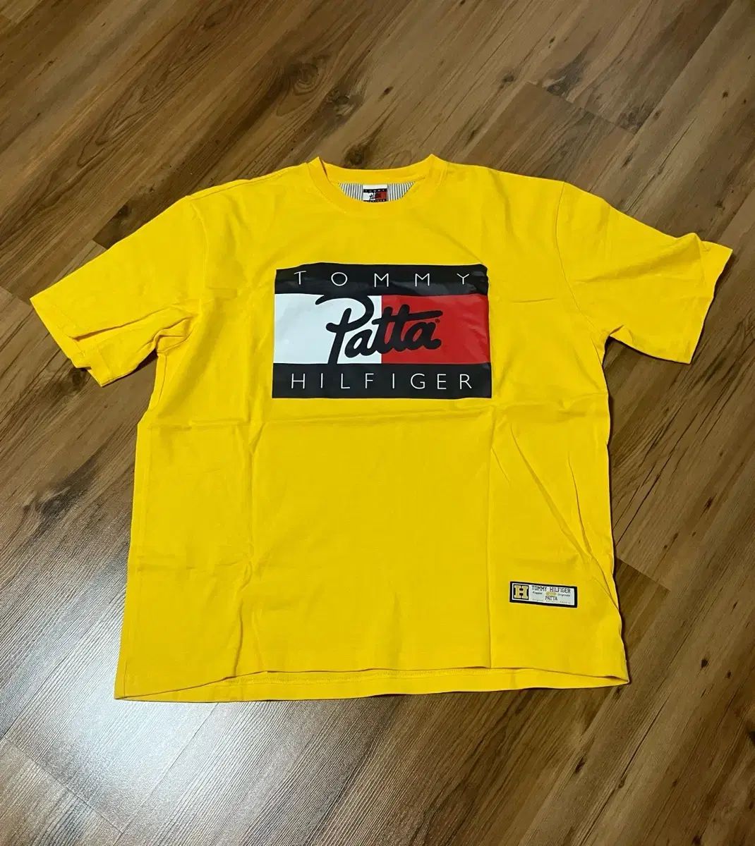 パッタ patta x トミーヒルフィガー Tommy Hilfiger Tシャツ XL