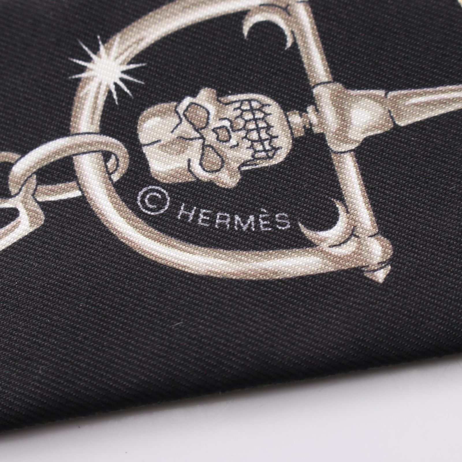 エルメス HERMES スカーフ ツイリー セ ラ フェット リボン カーキ