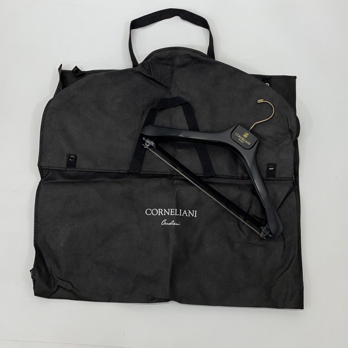 CORNELIANI コルネリアーニ ブラック ウール ストライプ スーツ 46