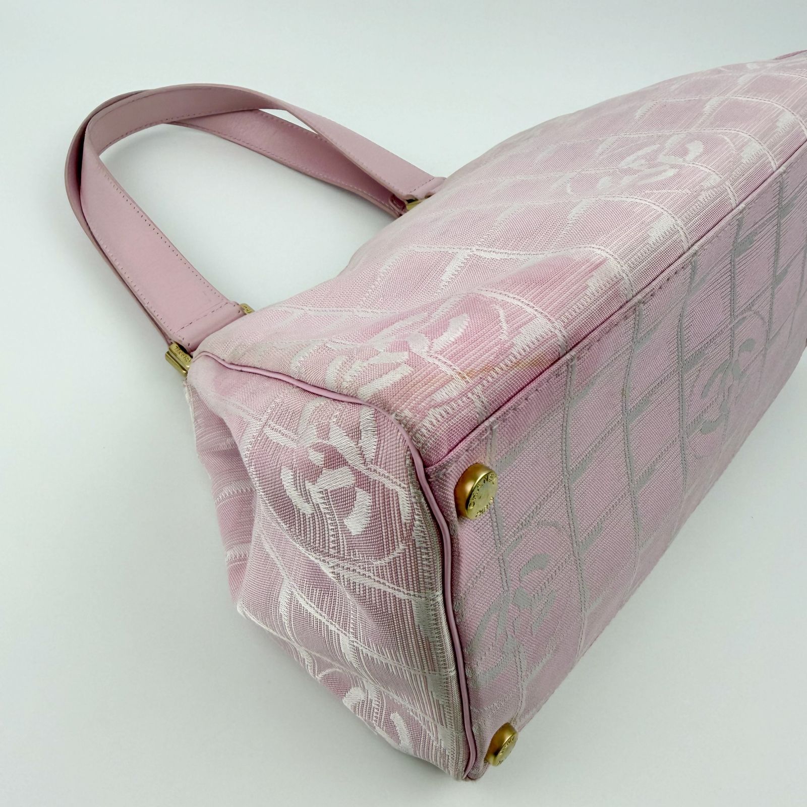 中古】CHANEL シャネル ニュートラベルライン ココマーク ハンドバッグ