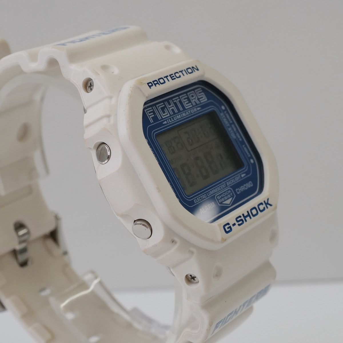 CASIO G-SHOCK DW-5600VT 2023年 ファイターズモデル 腕時計 USED美品