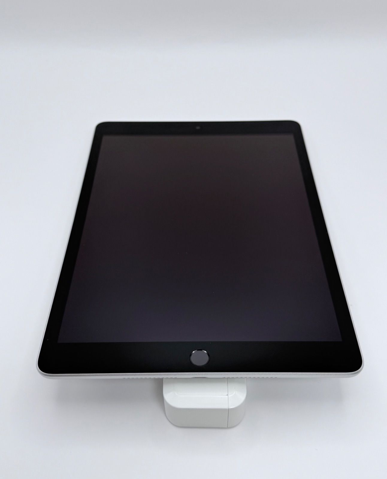 iPad 第9世代 64GB WiFi+Cellularモデル バッテリー良好 - メルカリ