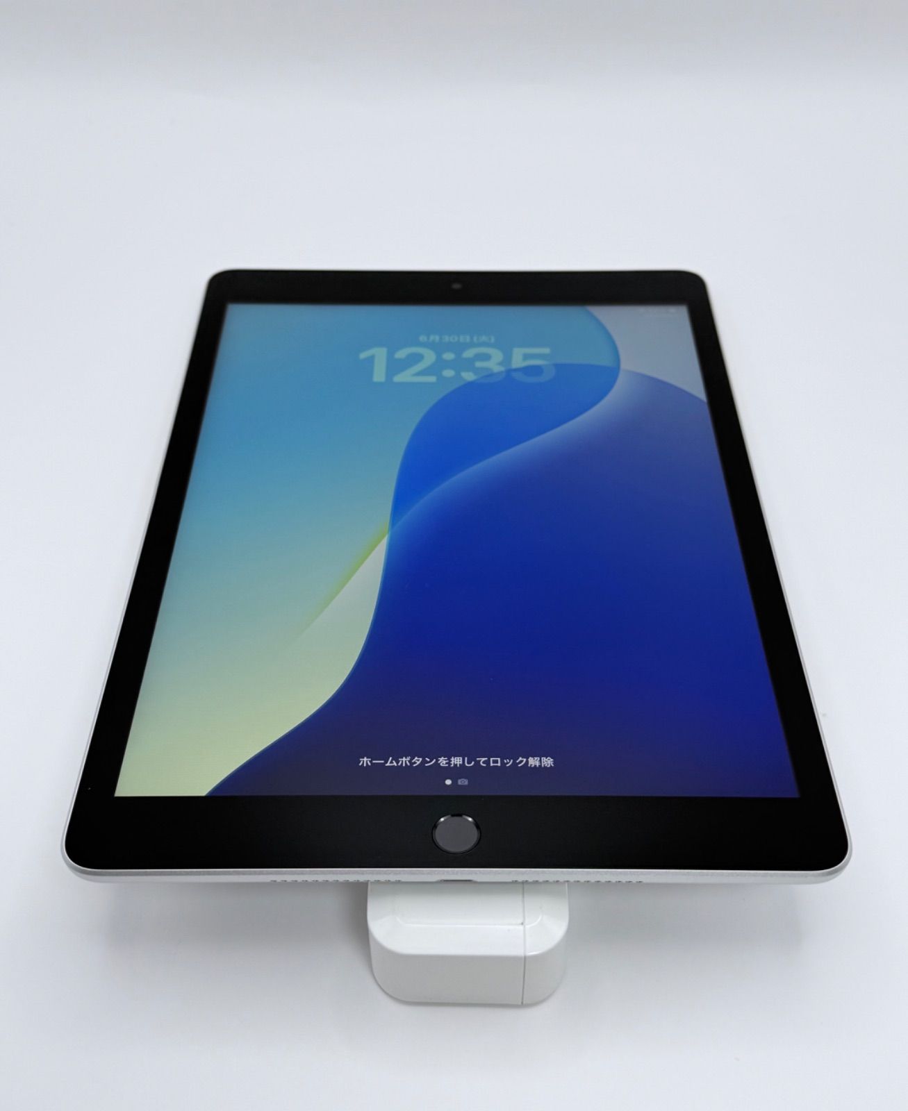 iPad 第9世代 64GB WiFi+Cellularモデル バッテリー良好 - メルカリ