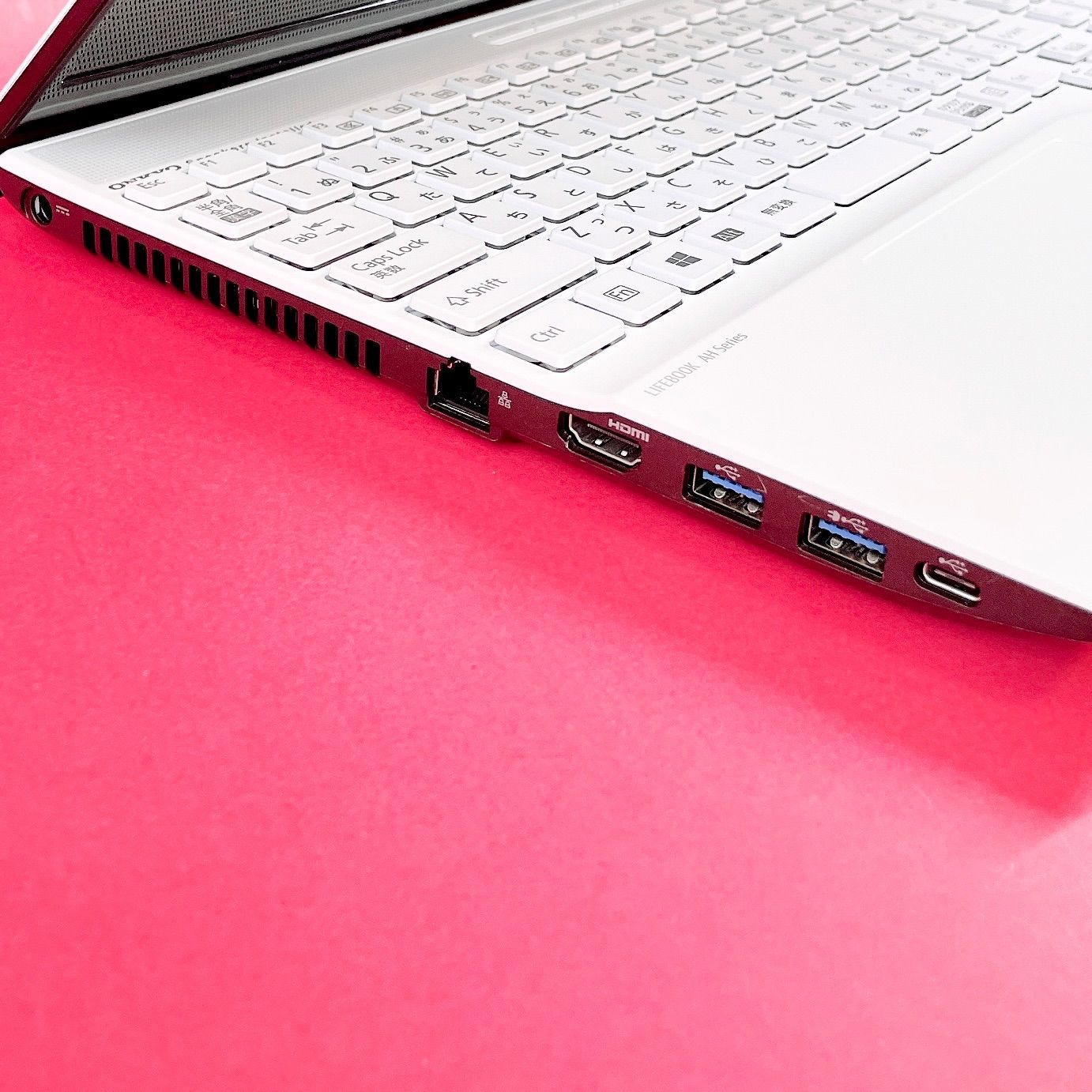美品✨富士通 Corei7 薄型ノートPC(Win11対応) SSD256GB - メルカリ