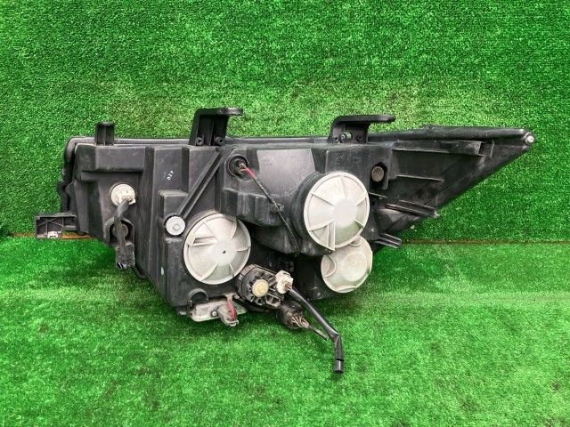 デリカD5 CV1W 右ヘッドランプ・ヘッドライト D パワーパッケージ