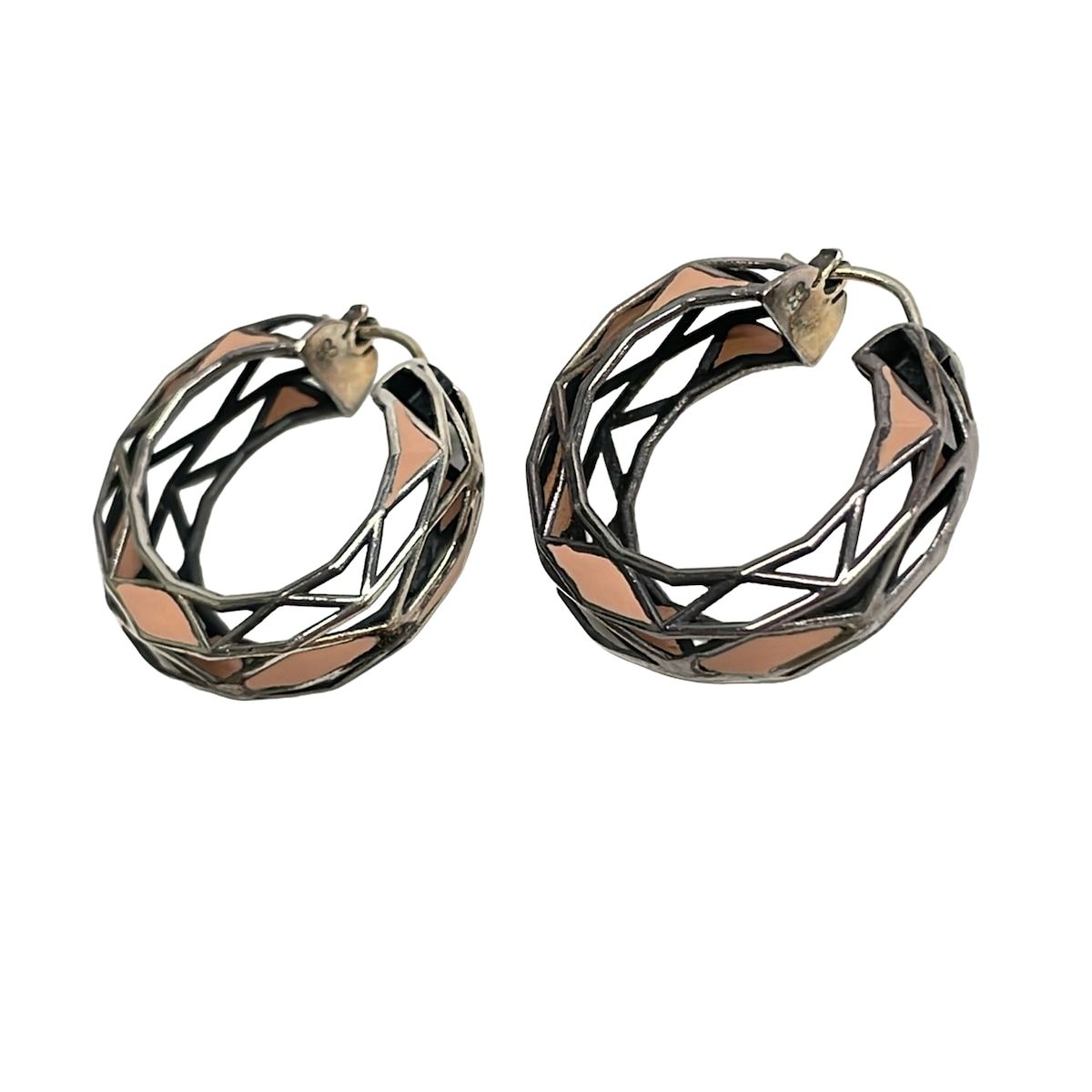 BOTTEGA VENETA(ボッテガヴェネタ) ピアス シルバー×ベージュ フープ