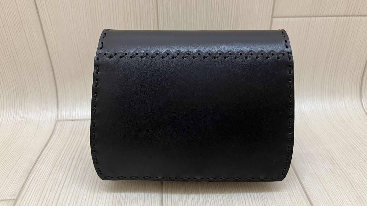 ☆ GBL ジービーエル 二つ折り財布 スタジオジブリ まっくろくろすけ