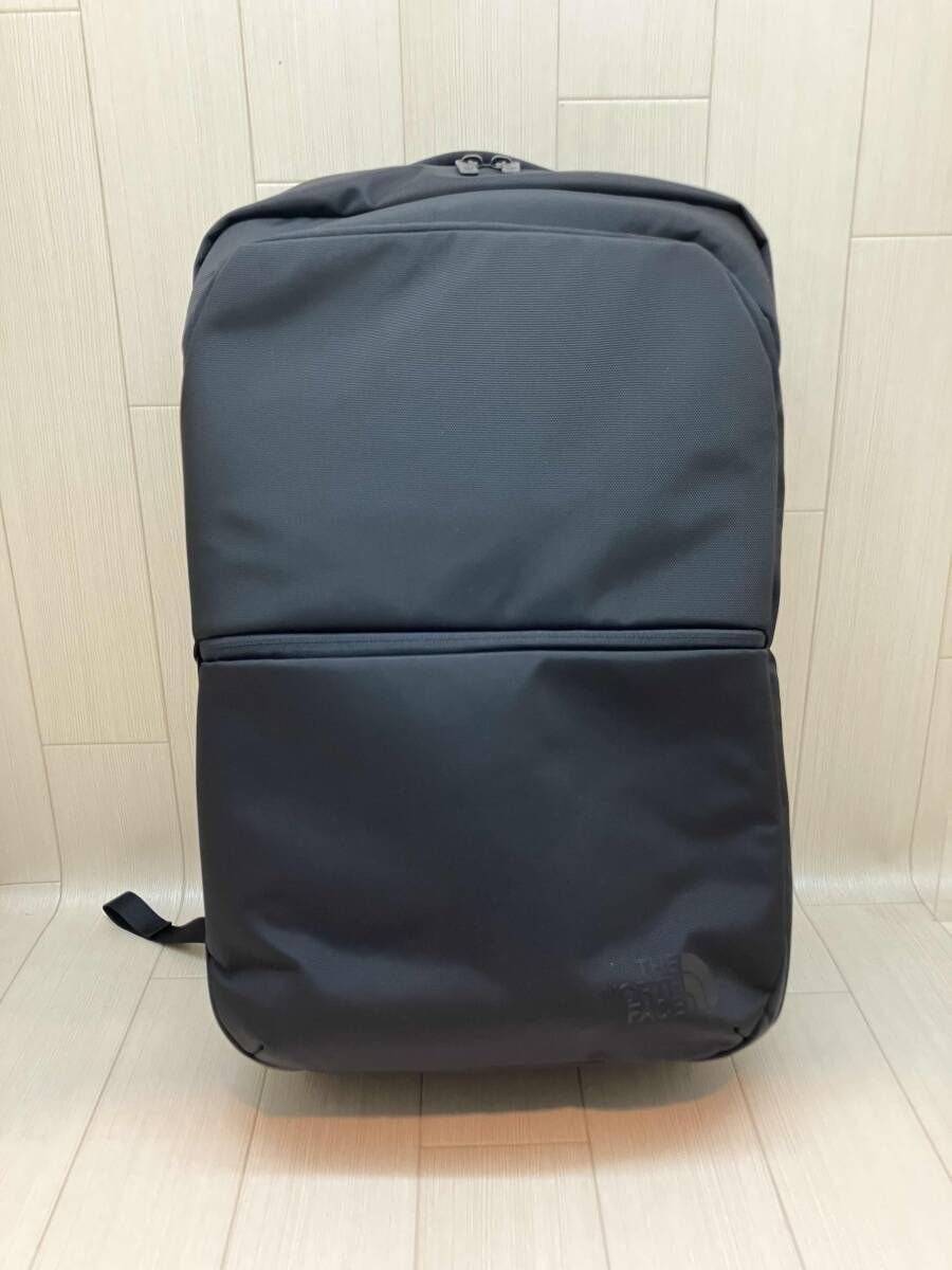 ★ THE NORTH FACE ザノースフェイス リュックNM62615 SHUTTLE DAYPACK ブラック 通年