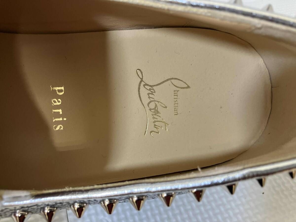 ChristianLouboutin クリスチャンルブタン スパイクスタッズ
