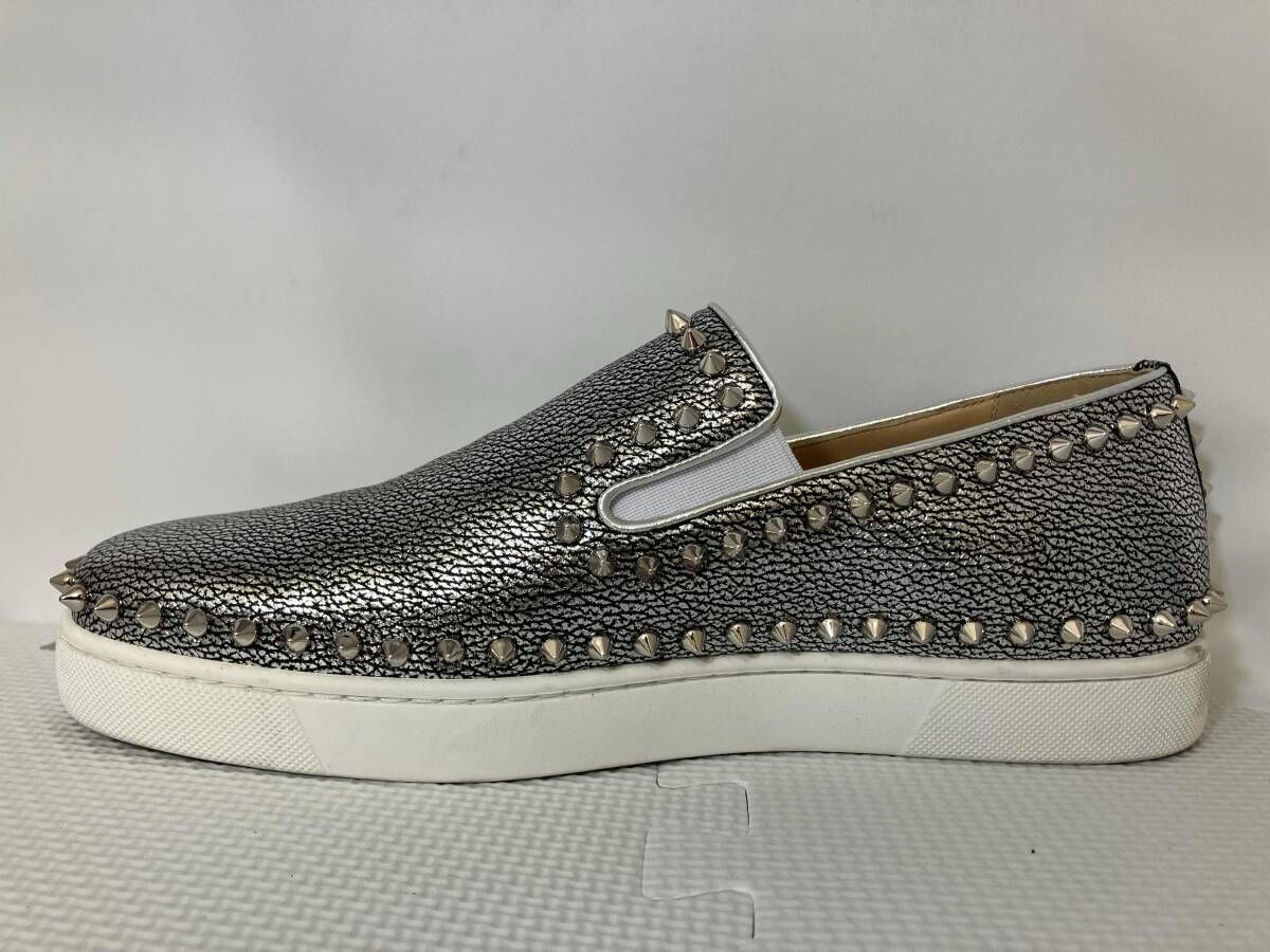 ChristianLouboutin クリスチャンルブタン スパイクスタッズ