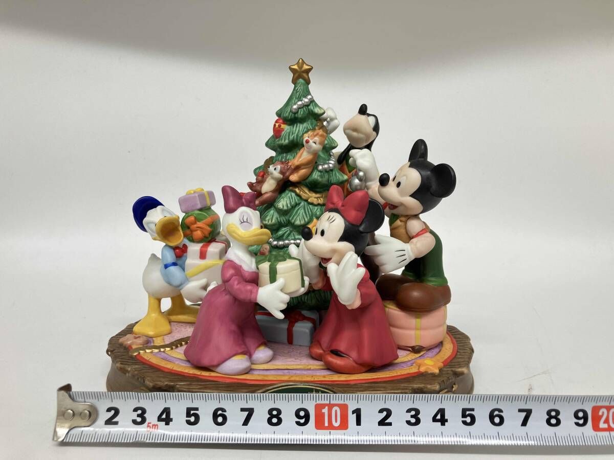 ディズニー クリスマスファンタジー2000 フィギュアリン 陶器製 - メルカリ