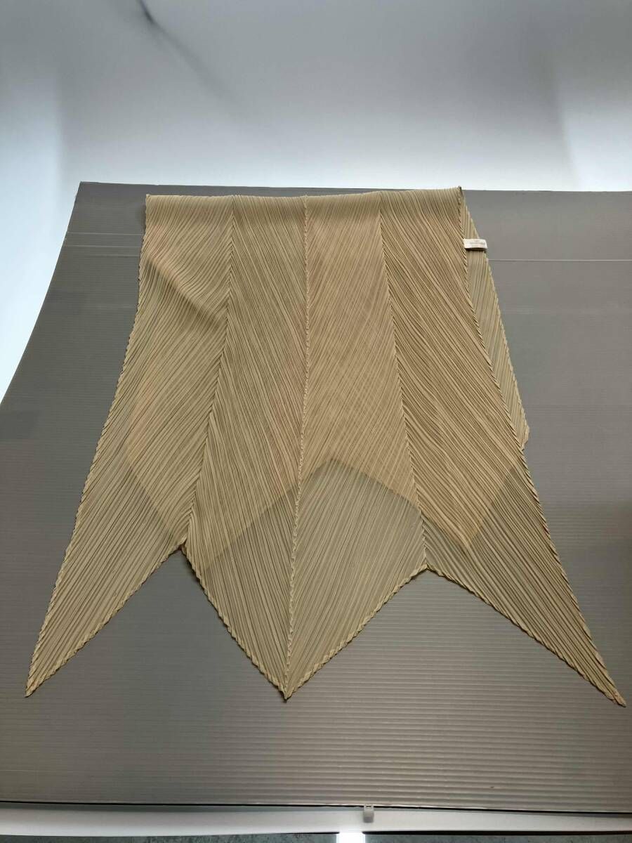 ☆ PLEATS PLEASE ISSEY MIYAKE プリーツプリーズイッセイミヤケ PP04