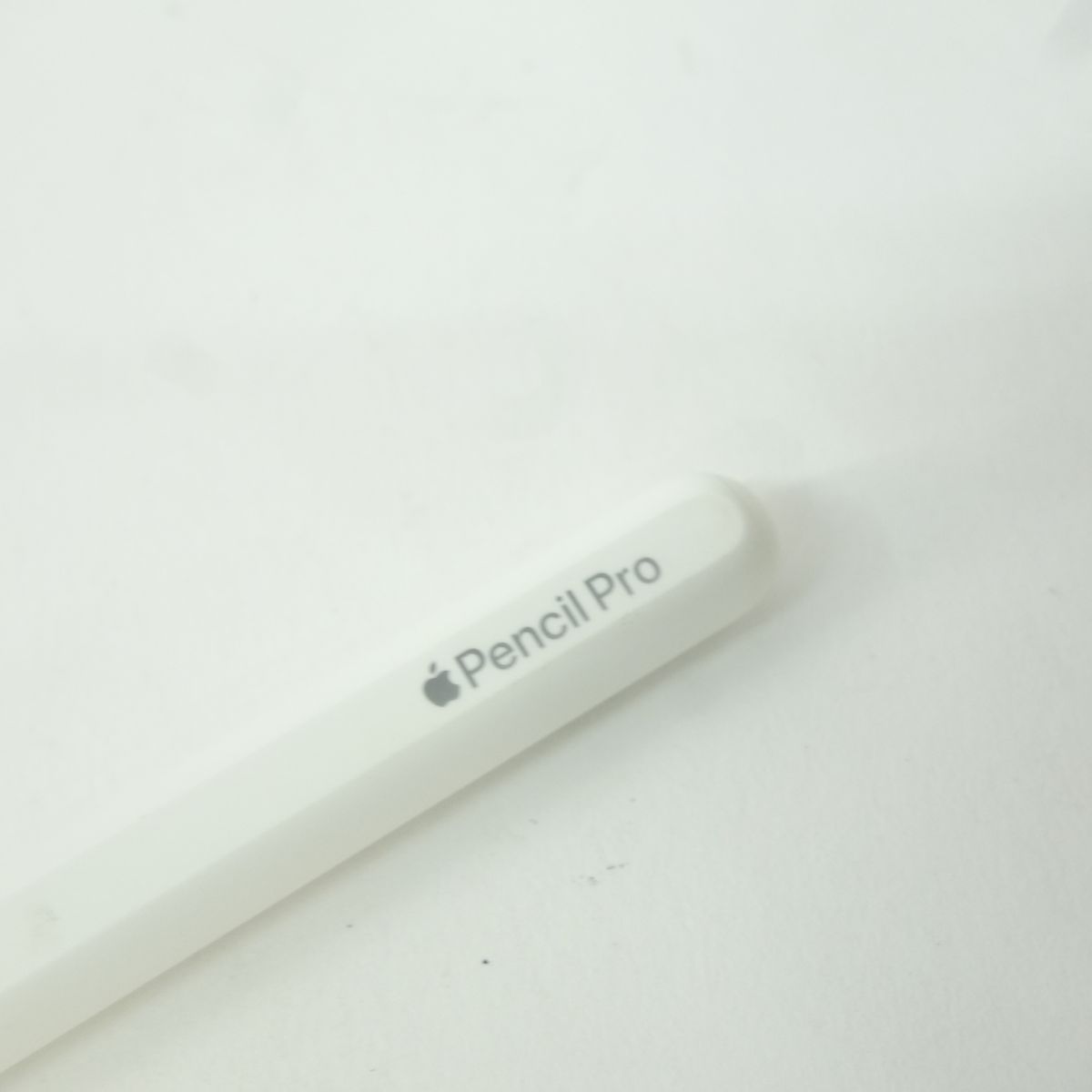 【中古】Apple Pencil Pro 中古】Apple Pencil Pro MX2D3ZA/A - メルカリ