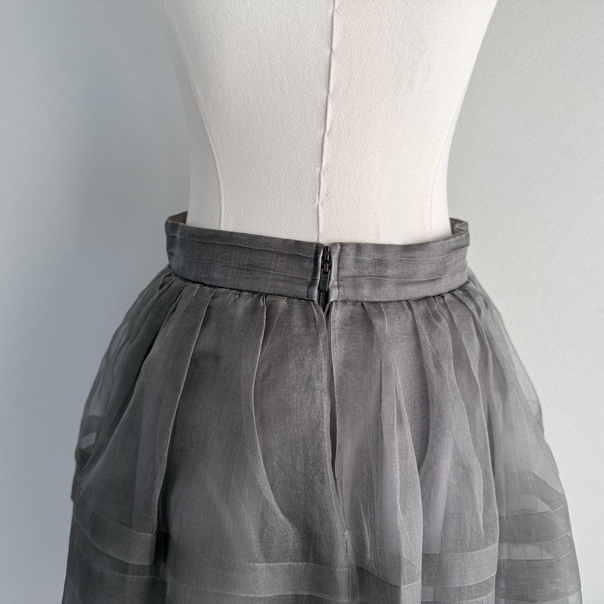 美品 / 参考価格168,480円 / シルク100％の心地良さ】DAISY LIN FOXEY