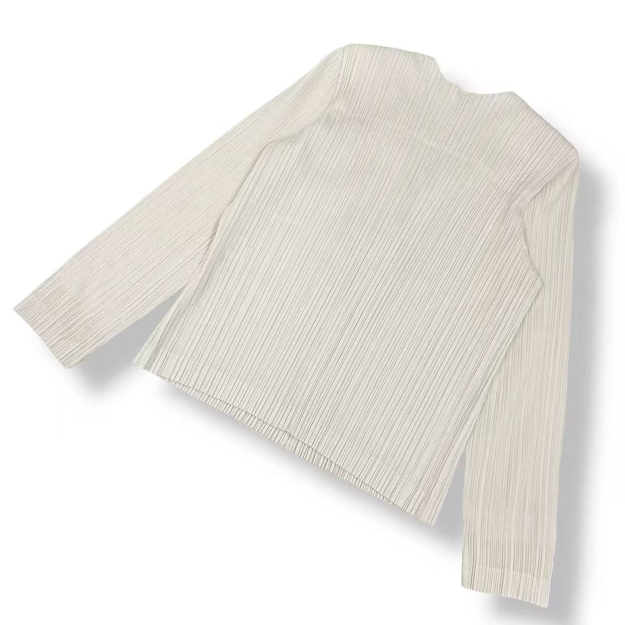 極美品 ISSEY MIYAKE イッセイミヤケ PLEATS PLEASE プリーツプリーズ