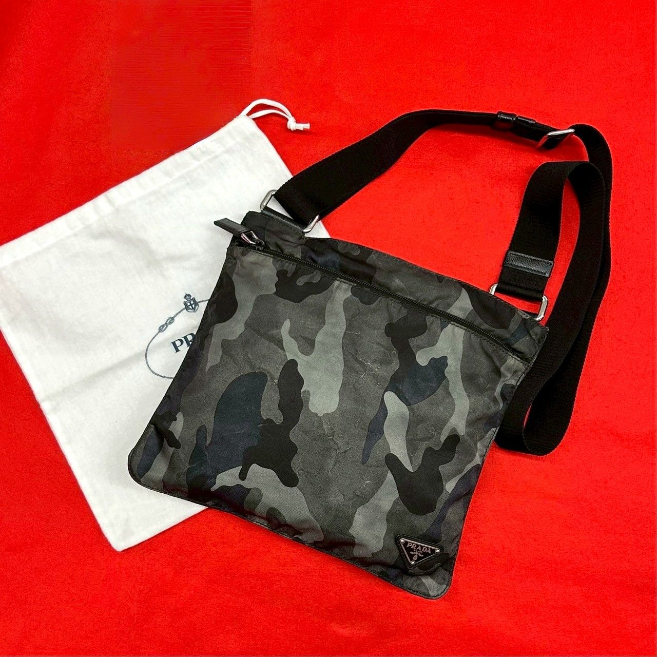 極 美品 PRADA プラダ 三角ロゴ 金具 カモフラージュ 柄 ナイロン