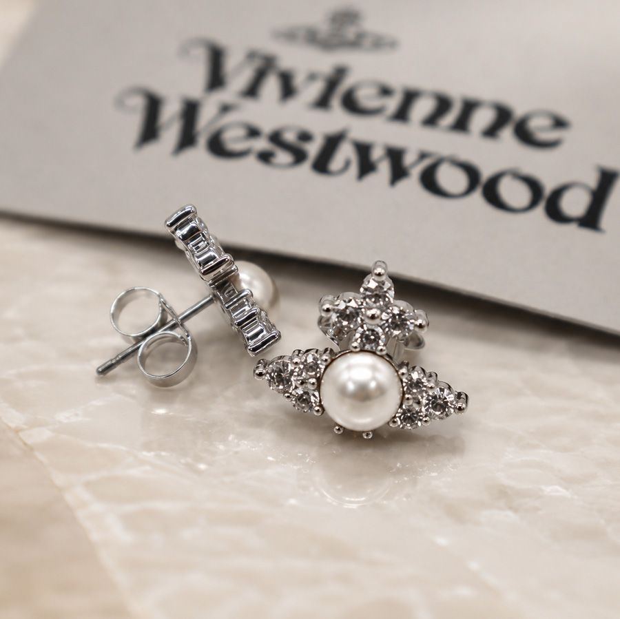 【新品商品】Vivienne Westwood ヴィヴィアン パール＆ラインストーン ピアス