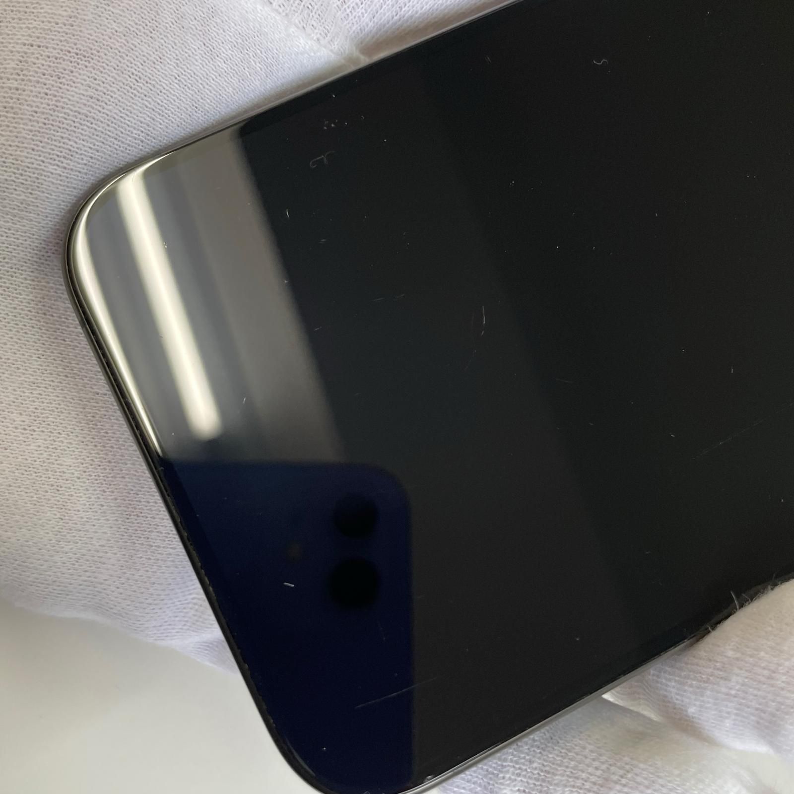 iPhone 15 Pro Max 256GB ブラックチタニウム SIMフリー - リユース