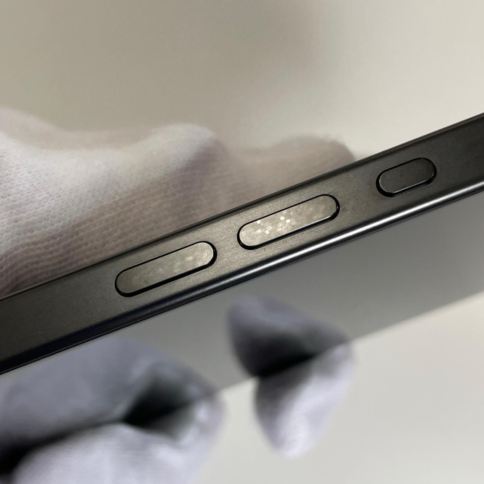 iPhone 15 Pro Max 256GB ブラックチタニウム SIMフリー - リユース