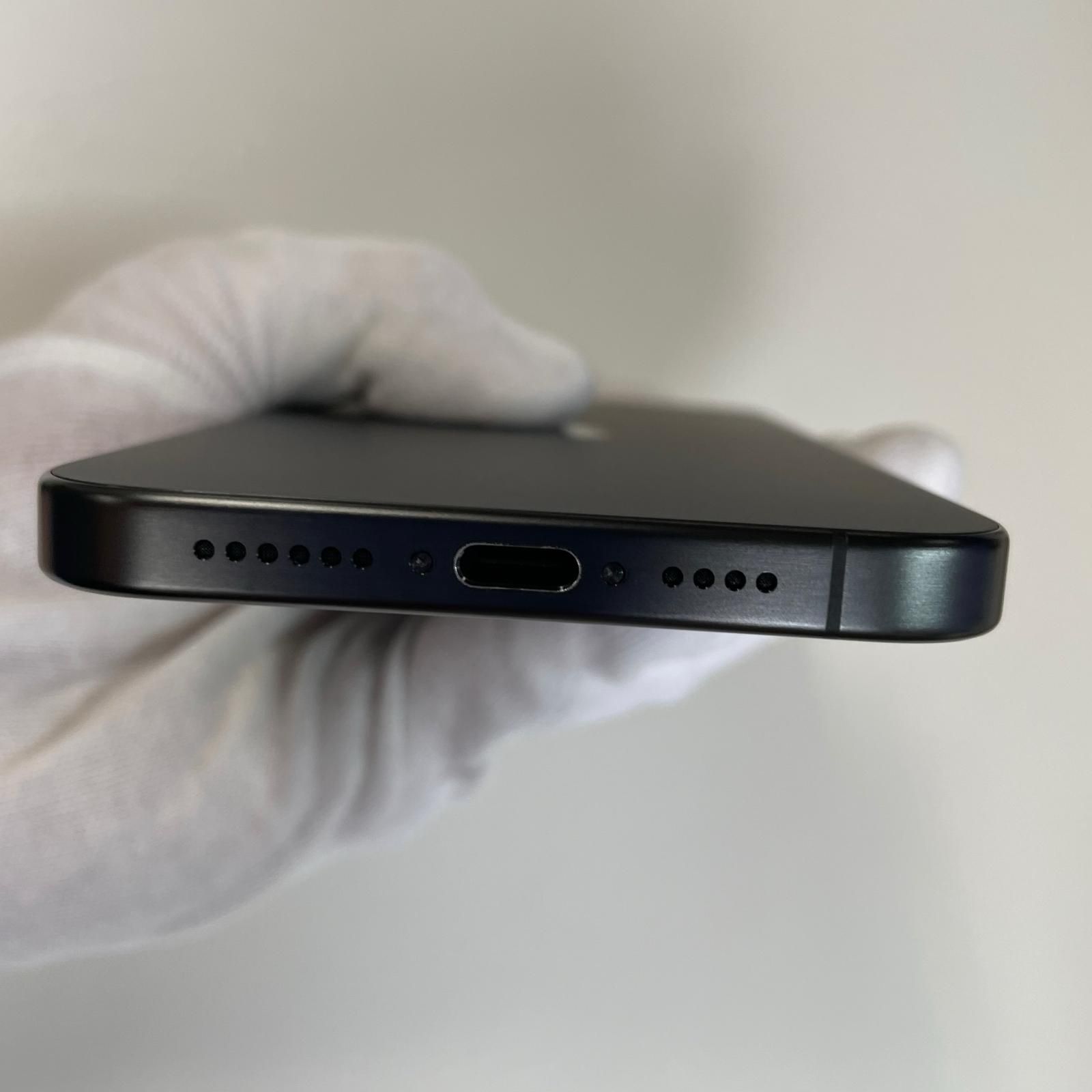 iPhone 15 Pro Max 256GB ブラックチタニウム SIMフリー - リユース