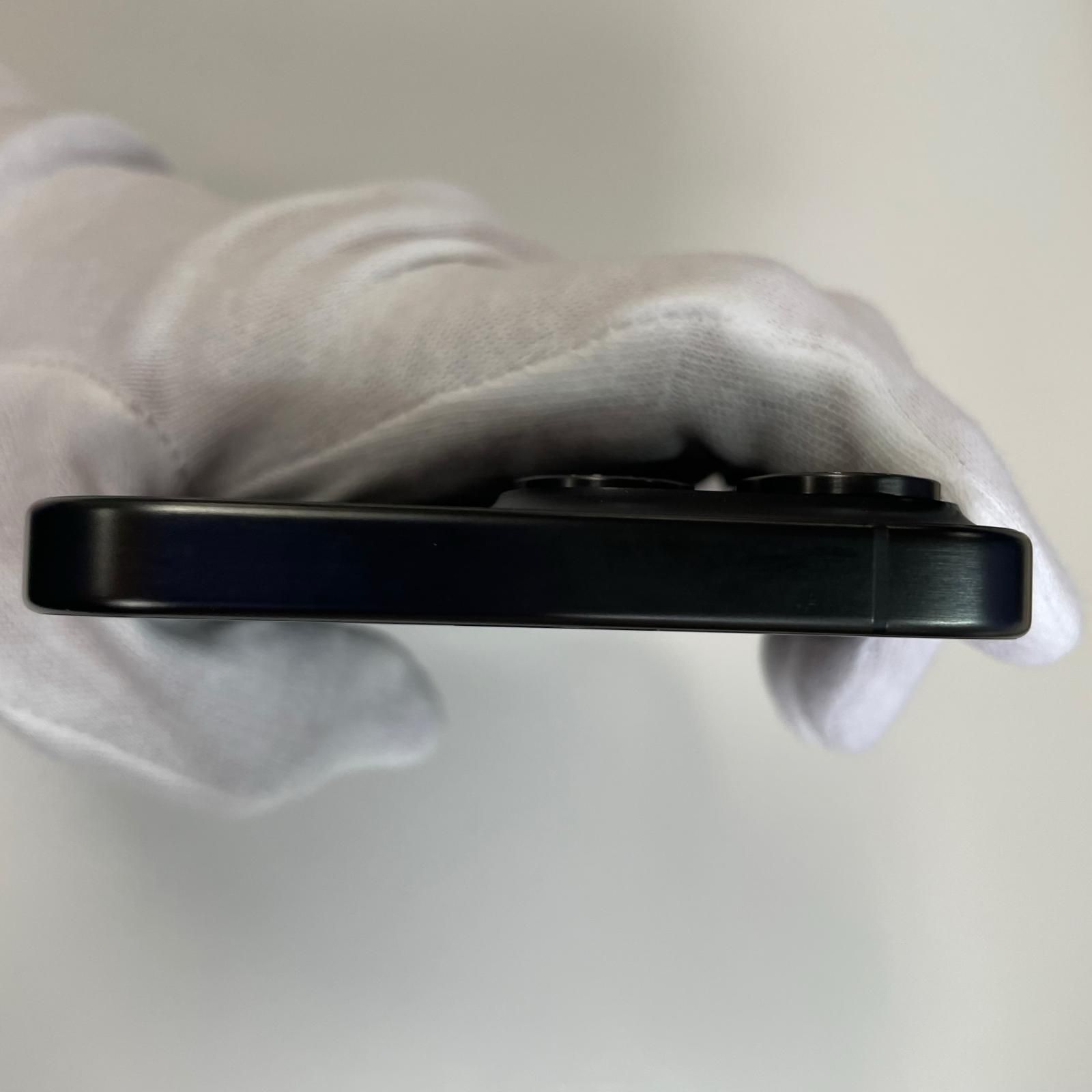 iPhone 15 Pro Max 256GB ブラックチタニウム SIMフリー - リユース