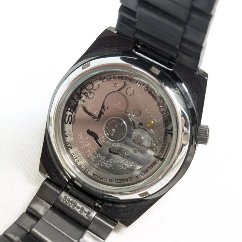 極美品 セイコー5 自動巻き 7S26-02T0 デイデイト 黒文字盤 SEIKO 5 裏