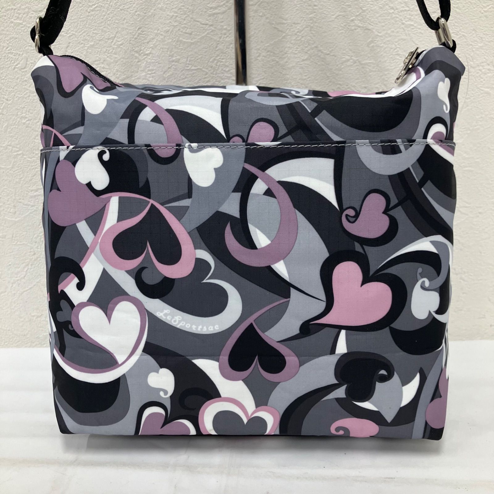 4033 LeSportsac レスポートサック ショルダーバッグ ブラック 黒