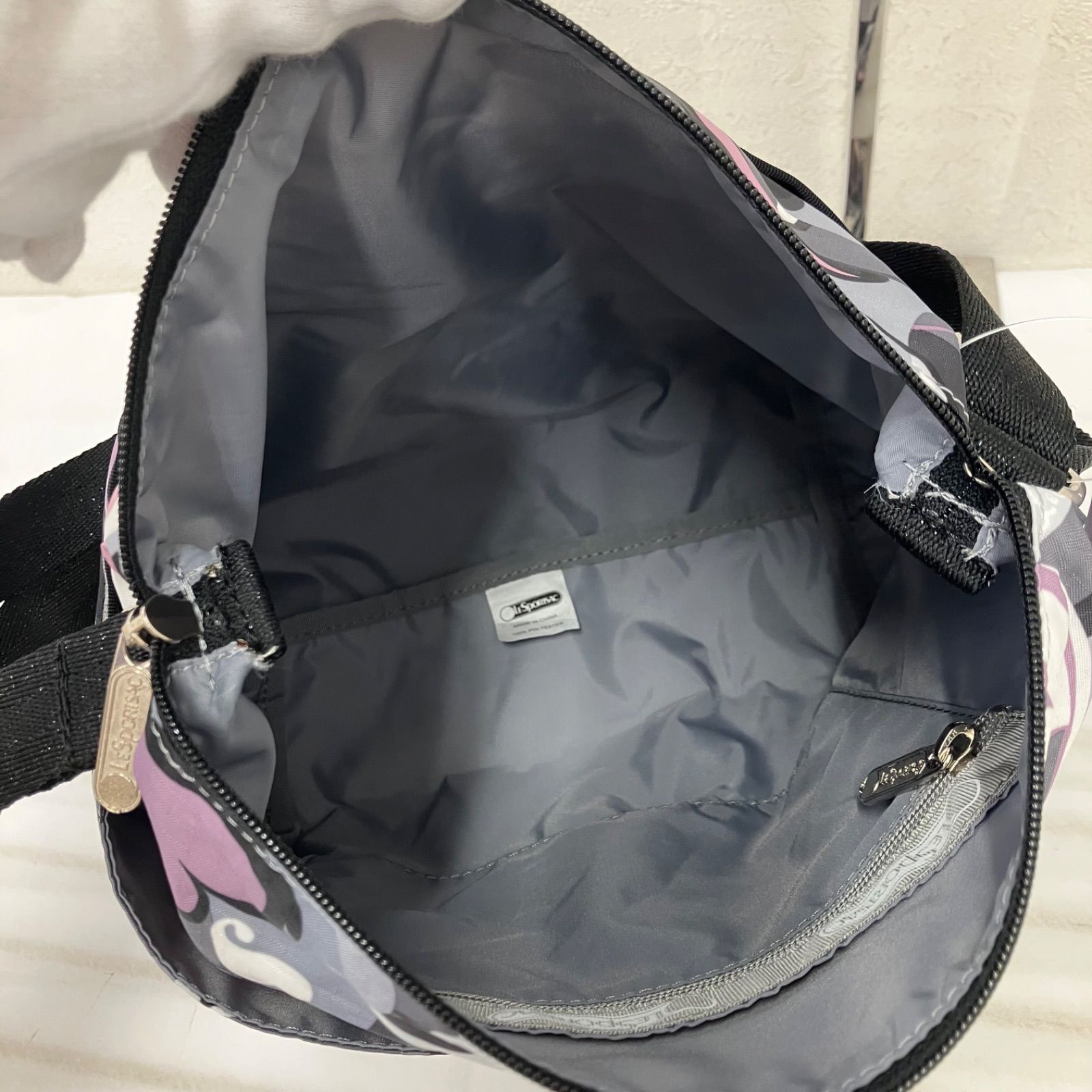 4033 LeSportsac レスポートサック ショルダーバッグ ブラック 黒