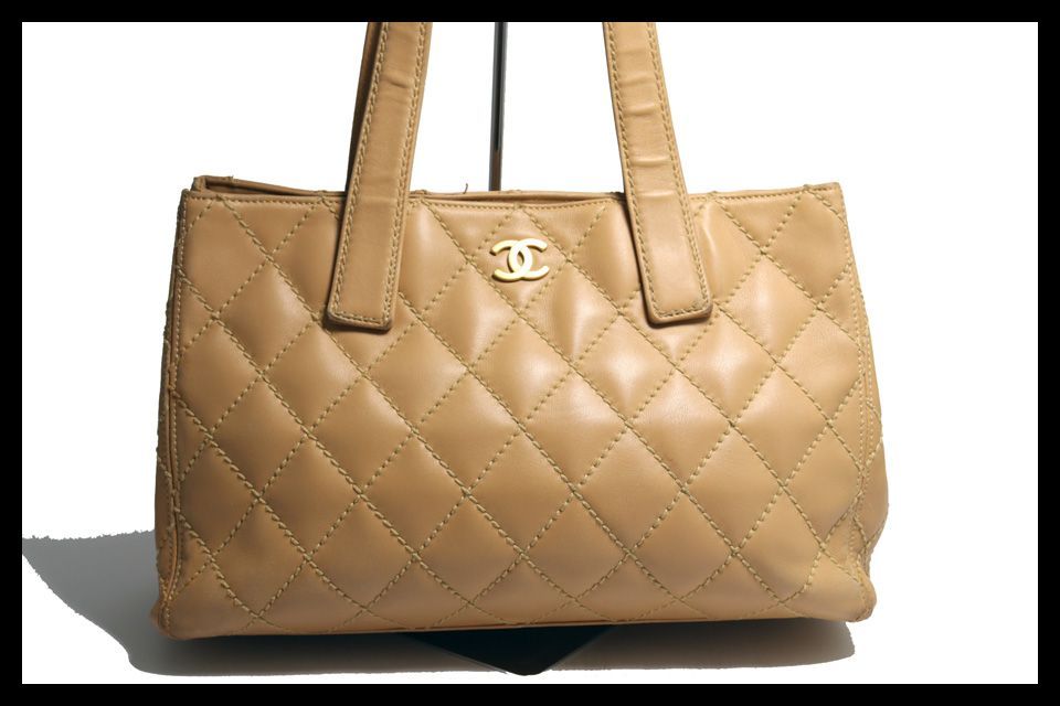 □CHANEL ワイルドステッチ レザー トートバッグ シャネル □0621pi706