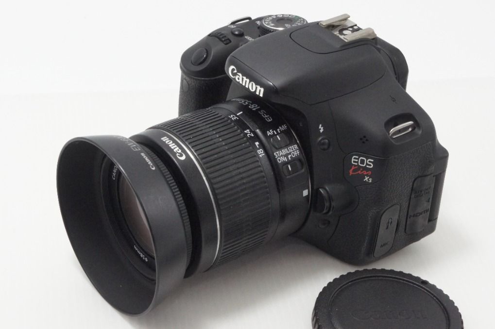 Canon キヤノン EOS Kiss X5 ボディ + EF-S 18-55mm IS II レンズ